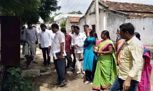 Adilabad: Clean drive held at Mavala village