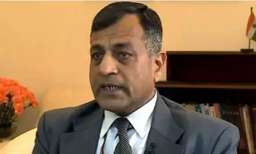 Election Commissioner Ashok Lavasas wife gets I-T notice