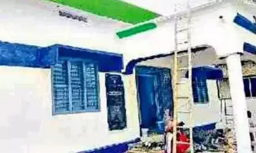 Construction Of Grama Sachivalyam Under Pilot Project In Pulivendula Is Going At Brisk Pace