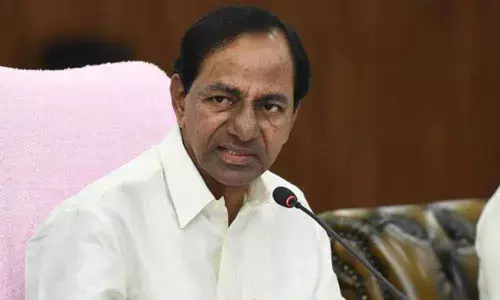 KCR asks leaders to rivet eyes on civic polls
