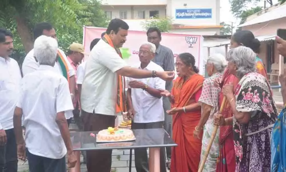 BJP celebrates Deendayal Upadhyayas 103rd  birth anniversary in Khammam