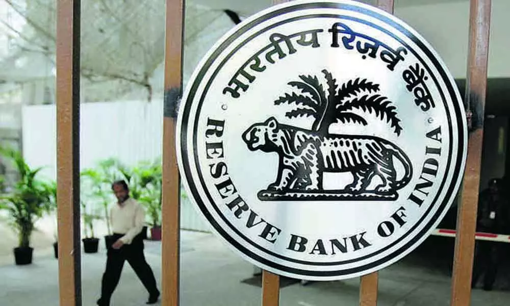 RBI rebuts rumours on closure of 9 banks