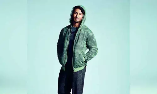 Tiger Shroff terms War a visual spectacle