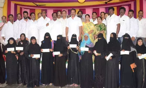 MLA Devireddy Sudheer Reddy distributes Shaadi cheques at Jyothi Club