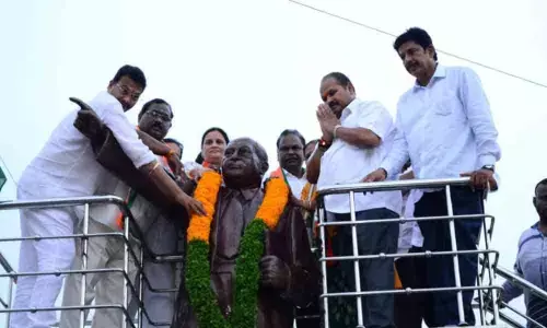 Rich tributes paid to Deendayal Upadhyaya in Guntur