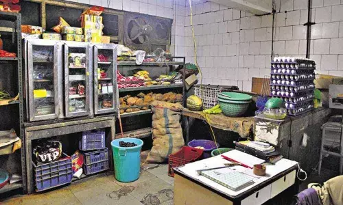 Popular Restaurant stores rotten meat