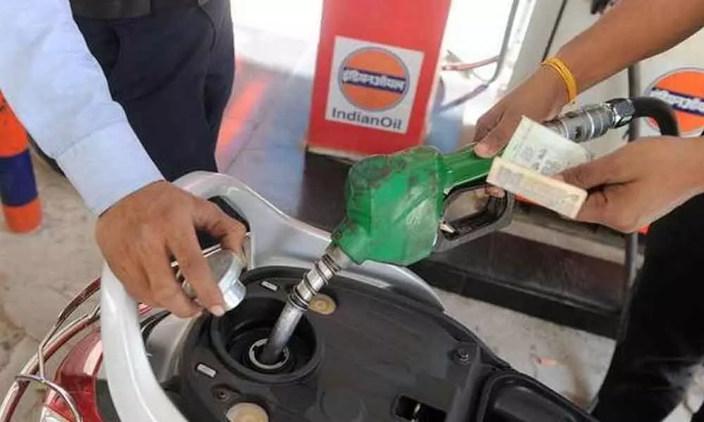 Today petrol, diesel rate in Hyderabad, other major cities - September 26