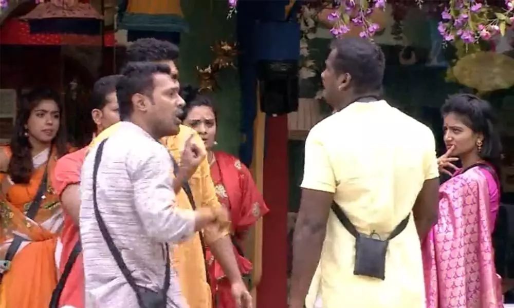 Bigg Boss Telugu: Split Between Varun-Vithika & Rahul-Punarnavi