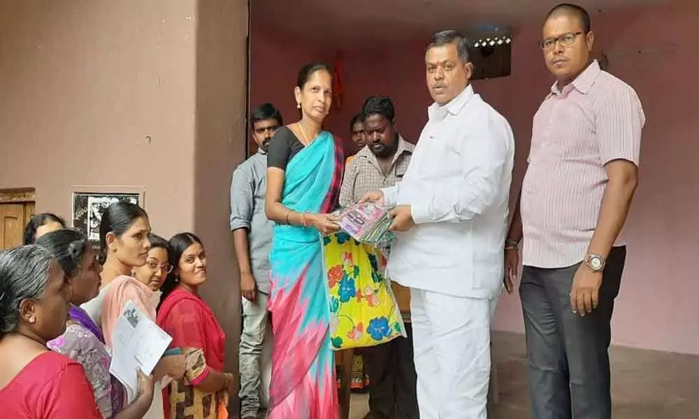 Festival gifts to poor women at Gachibowli division