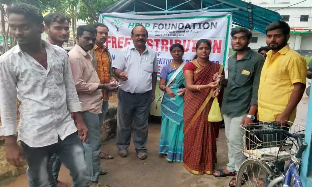 Free medicine for dengue distributed at Lingampally railway station