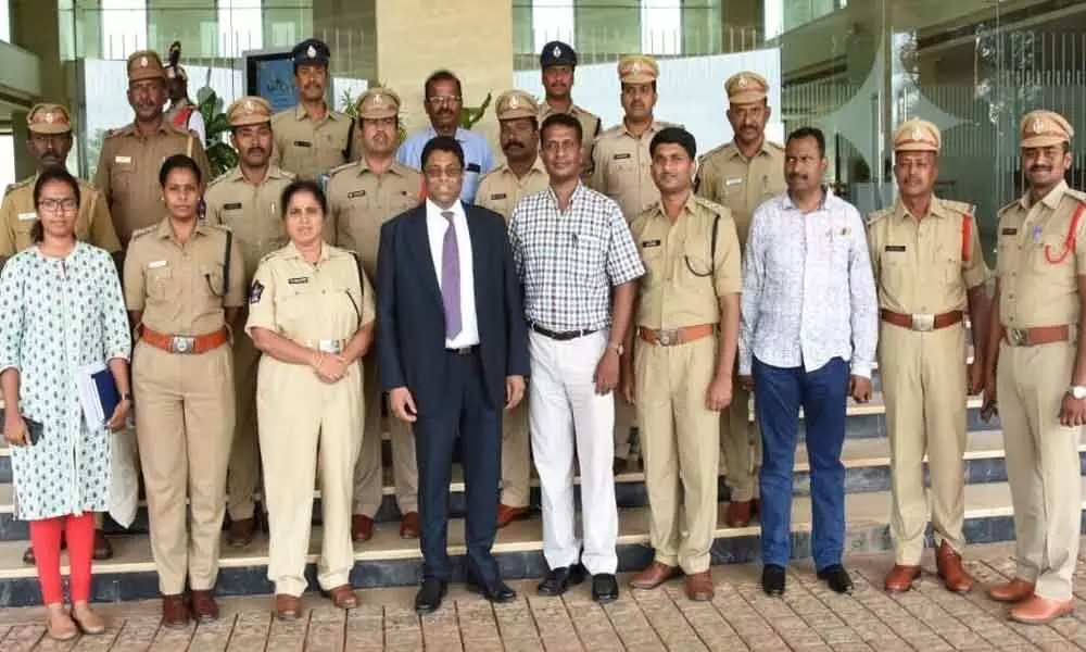 AP, TN border area police officers meet held in Tirupati