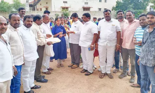 Homeo medicine for dengue distributed