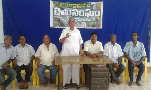 Scrapping of crop loan waiver GO flayed  in Eluru