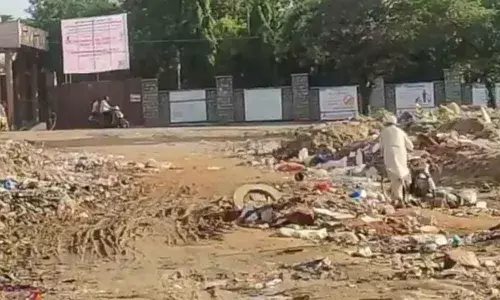 Open plot turns into dump yard at Bowenpally