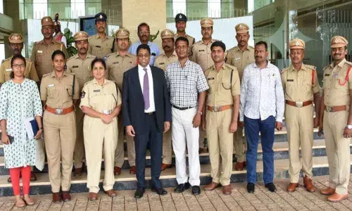 AP, TN border area police officers meet held in Tirupati