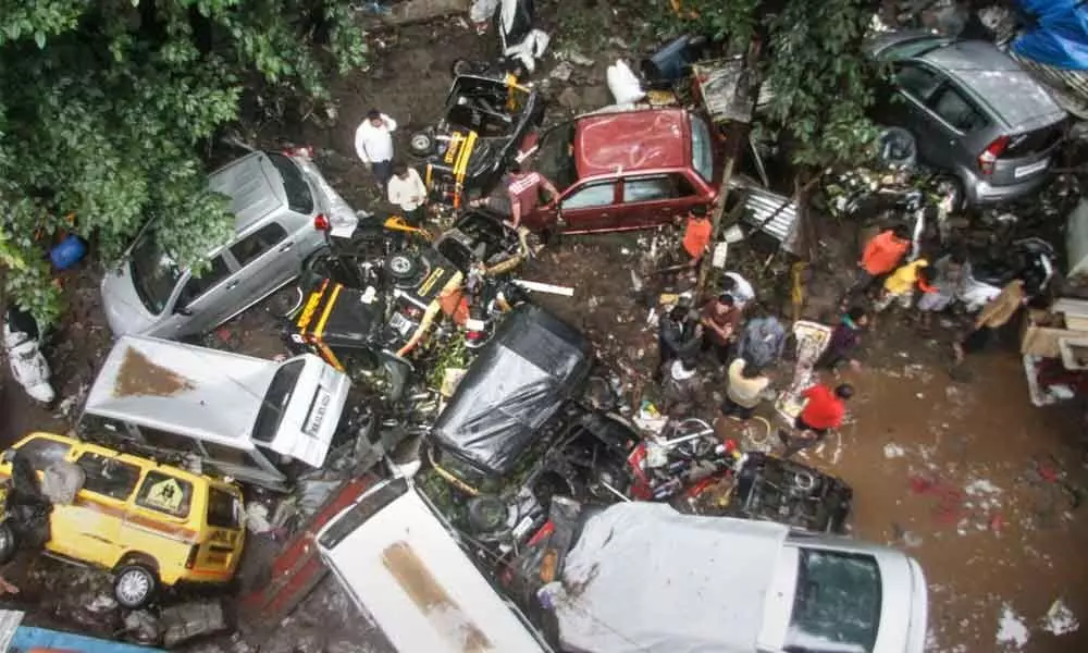 17 die in Pune rains, nearly 16,000 rescued