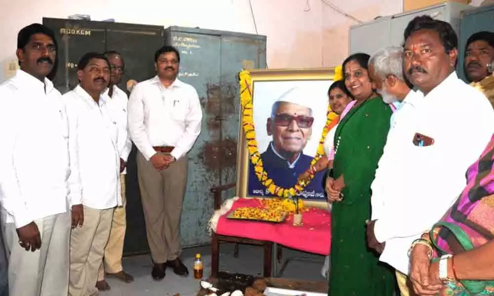 Kothagudem: Konda Laxman Bapuji remembered