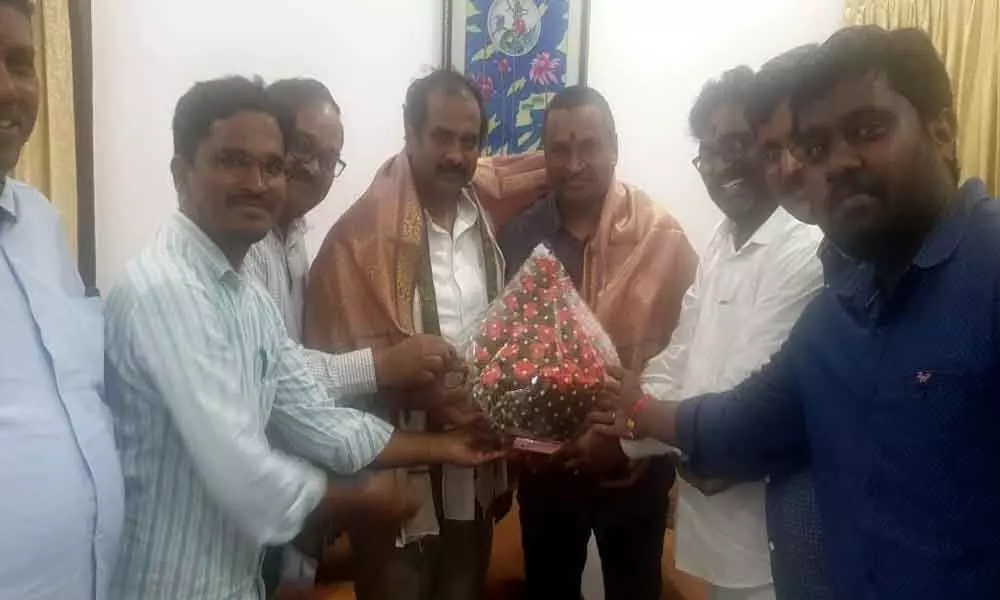 HDOA honours Ministers in Vijayawada