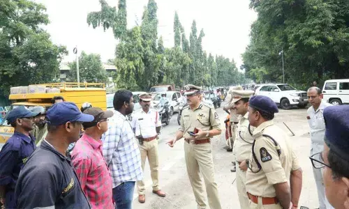 City police chief inspects water logging points