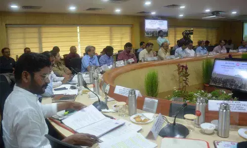 Resolve railway issues in State: Revanth Reddy