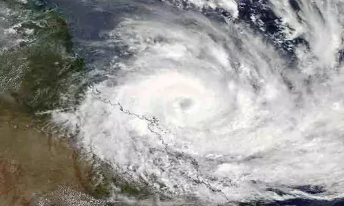 Heavy Rains May Trigger In AP In Next 24 Hours Due To Cyclone