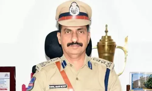 Karimnagar Police Commissioner sentenced to six months jail over contempt of court