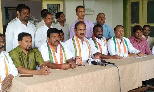 Govt must compensate farmers for crop loss: Congress