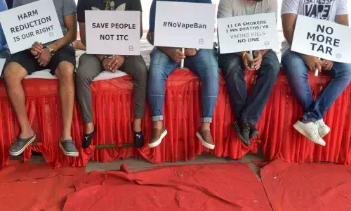 Delhi joins vapers nationwide protest against ban on e-cigarette