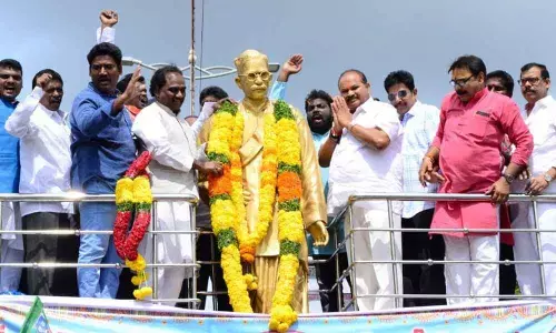 Follow in footsteps of Gurram Jashuva: Kanna