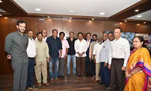 Upper House for Azhar in TS, Centre?