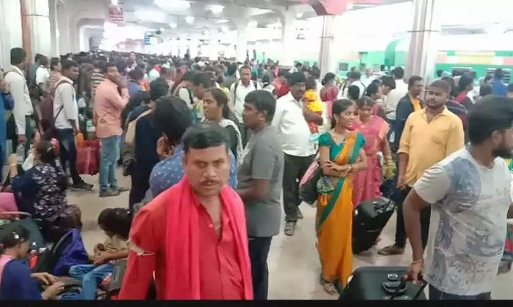 Heavy rush at railway stations