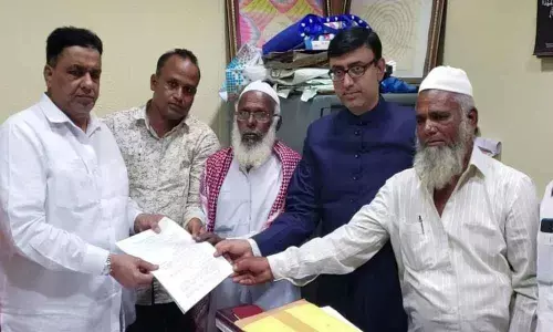 Majlis Bachao Tehreek urges TSWB to save graveyard land