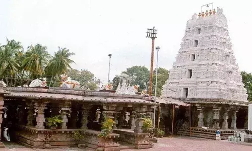 Devi Navaratrulu begin on a grand note at Srisailam temple