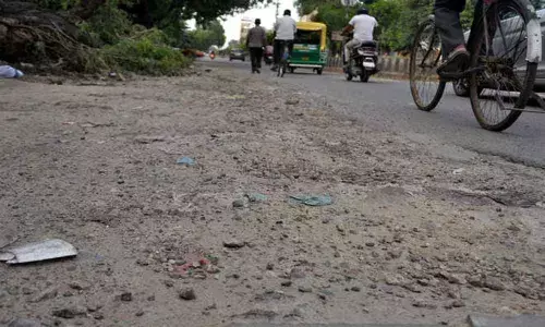 Commuters irked over bad roads