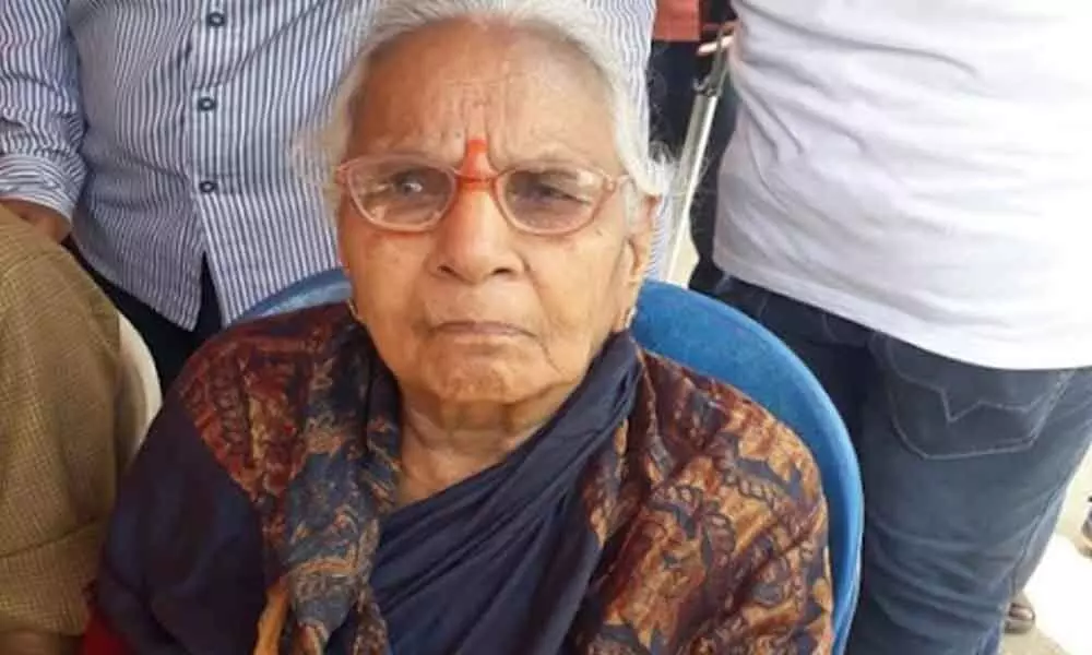 Huzurnagar bypoll: Elderly woman files nomination demanding pattadar passbook