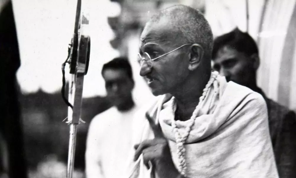 Dubai to hold peace walk for Mahatma Gandhis 150th birth anniversary