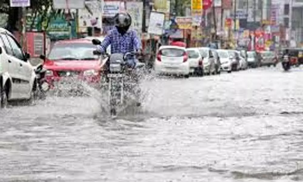 Heavy rain lashes Hyderabad again