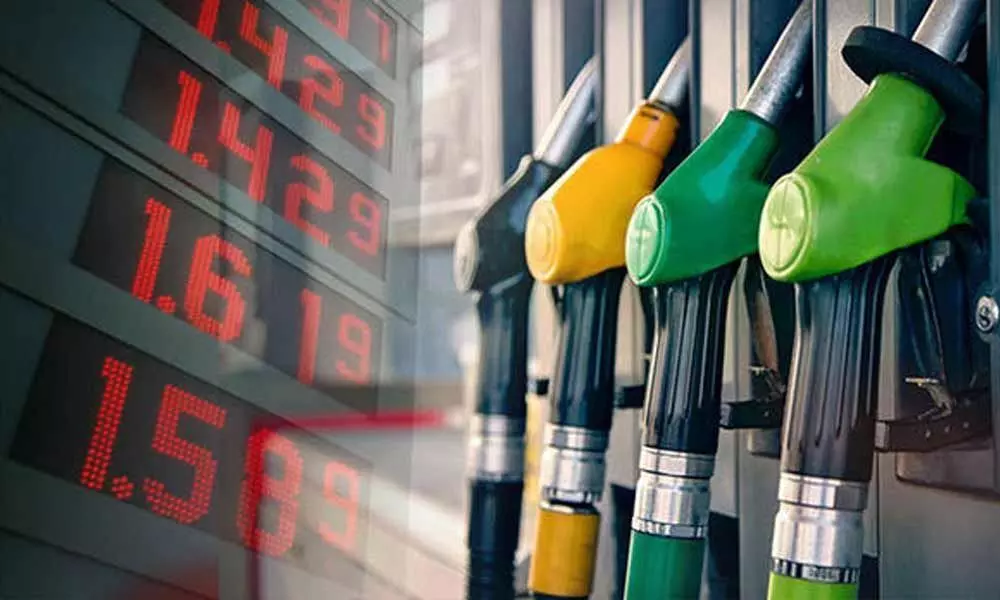 Fuel prices continue to soar, petrol currently at Rs 74.61