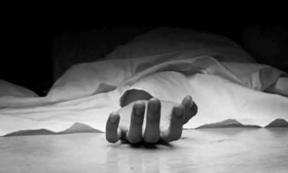 SBI manager committes suicide in Guntur district