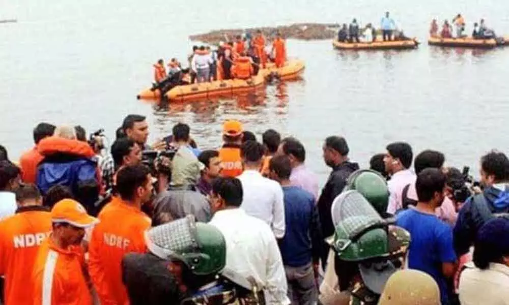 Godavari Boat Extraction Works Are Going at Brisk Pace: The first Attempt Failed