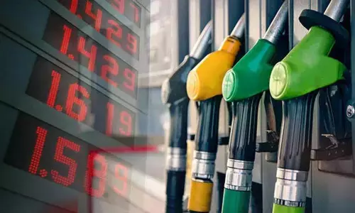 Fuel prices continue to soar, petrol currently at Rs 74.61
