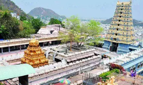 Cop stages half naked protest at Durga temple