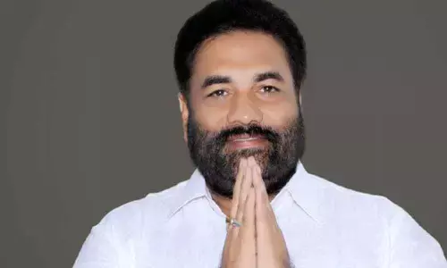 MLA Sridhar Reddy inspects Narayana, Sri Chaitanya institutions in Nellore
