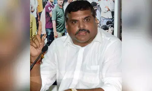 Botsa clears clouds over Amaravati