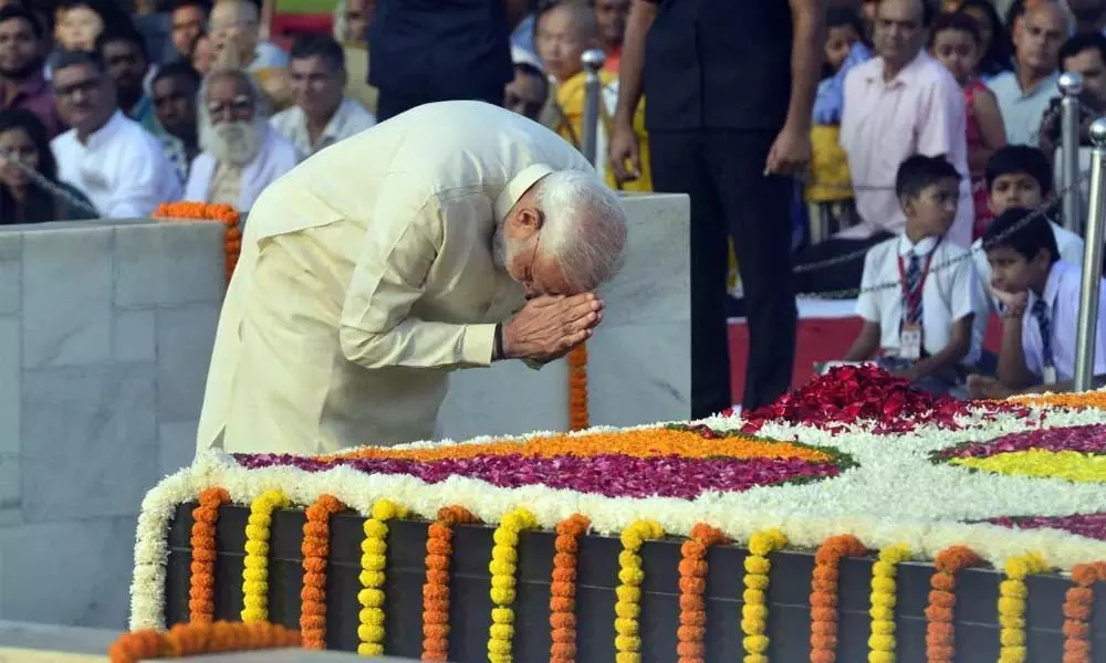 Vice president, PM pay homage to Mahatma Gandhi on his 150th birth anniversary