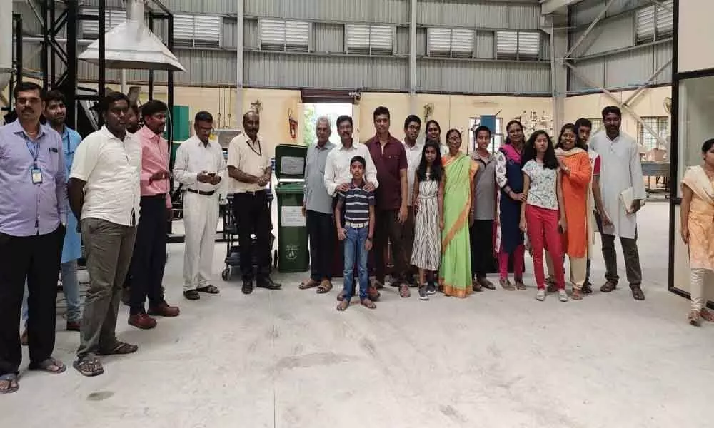 Centre for Materials for Electronics Technology celebrates Gandhi Jayanthi