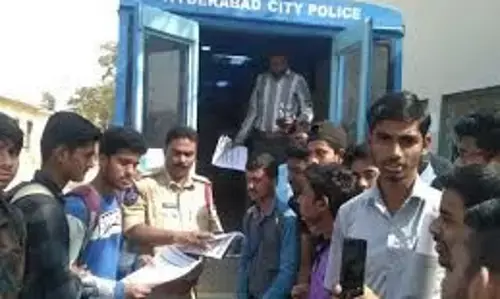 Falaknuma police conduct Job Connect for jobless youth