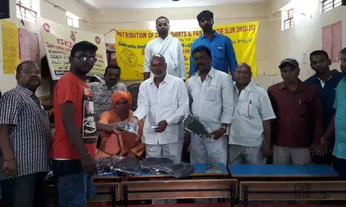 Cloths distributed to 1,500 slum dwellers
