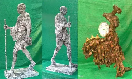 Artist unveils unique statue of Mahatma