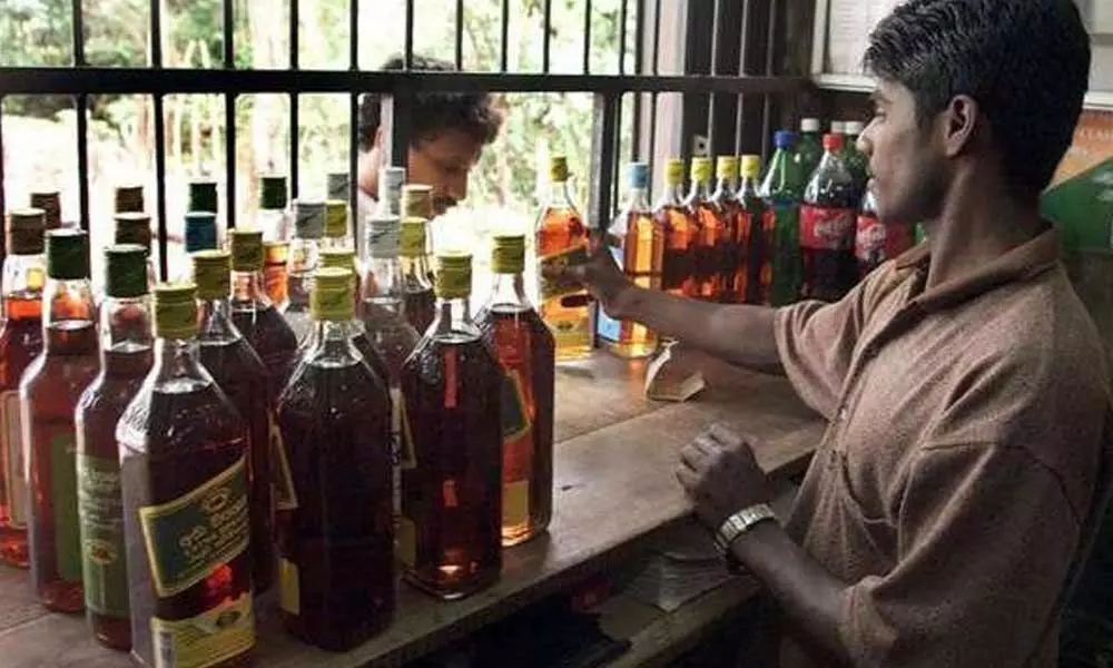 Telangana govt. announces new liquor policy, effective from Nov 1